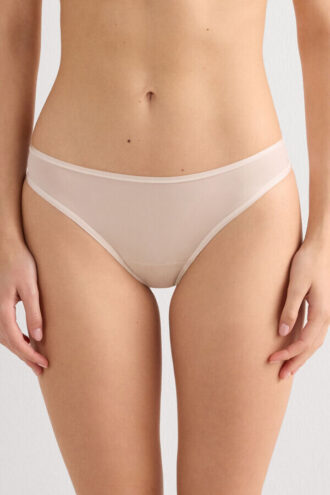 Ultralight Microfiber製Brazilianパンティ